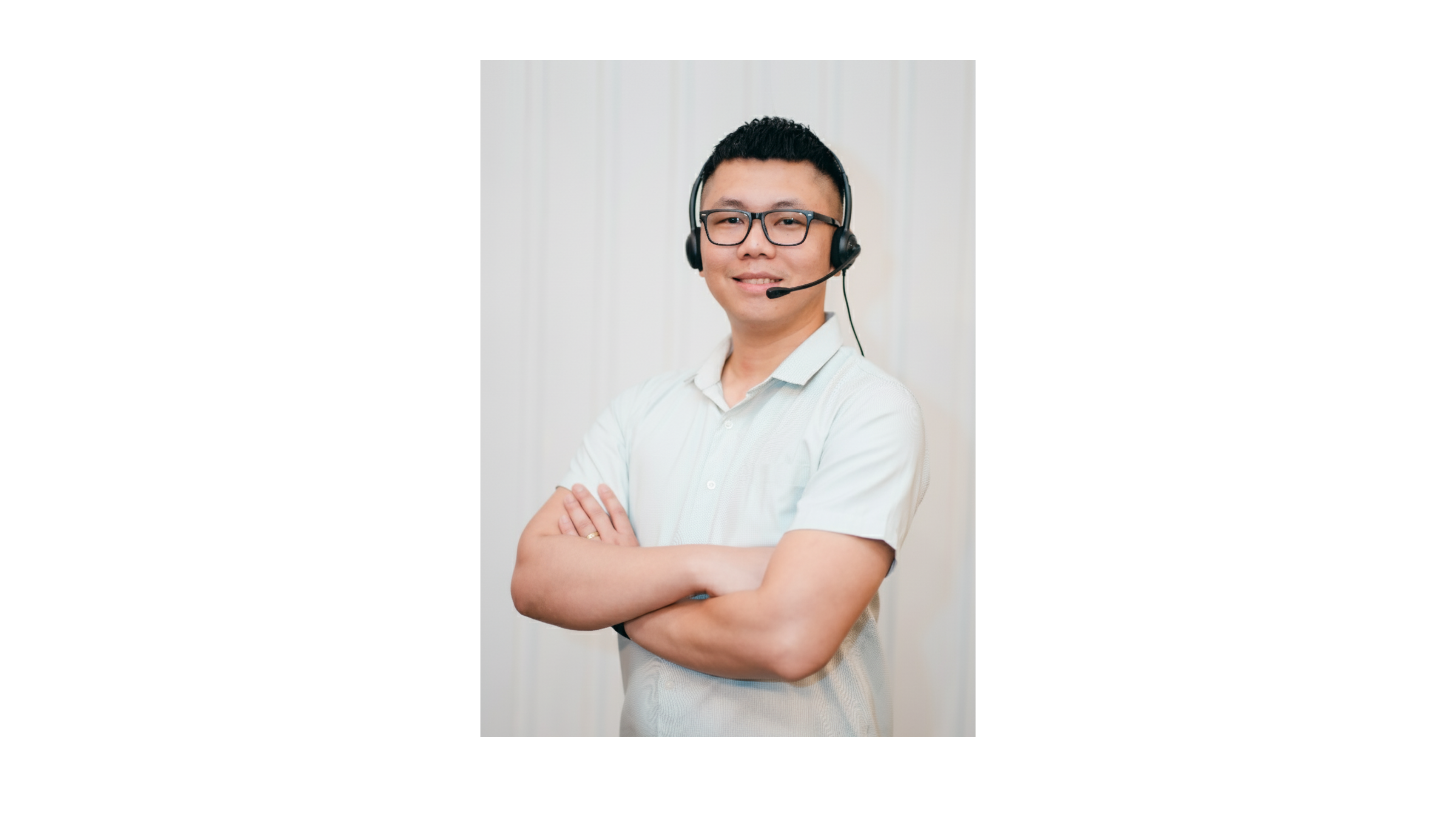 Remote Customer Service Agents Hero Image